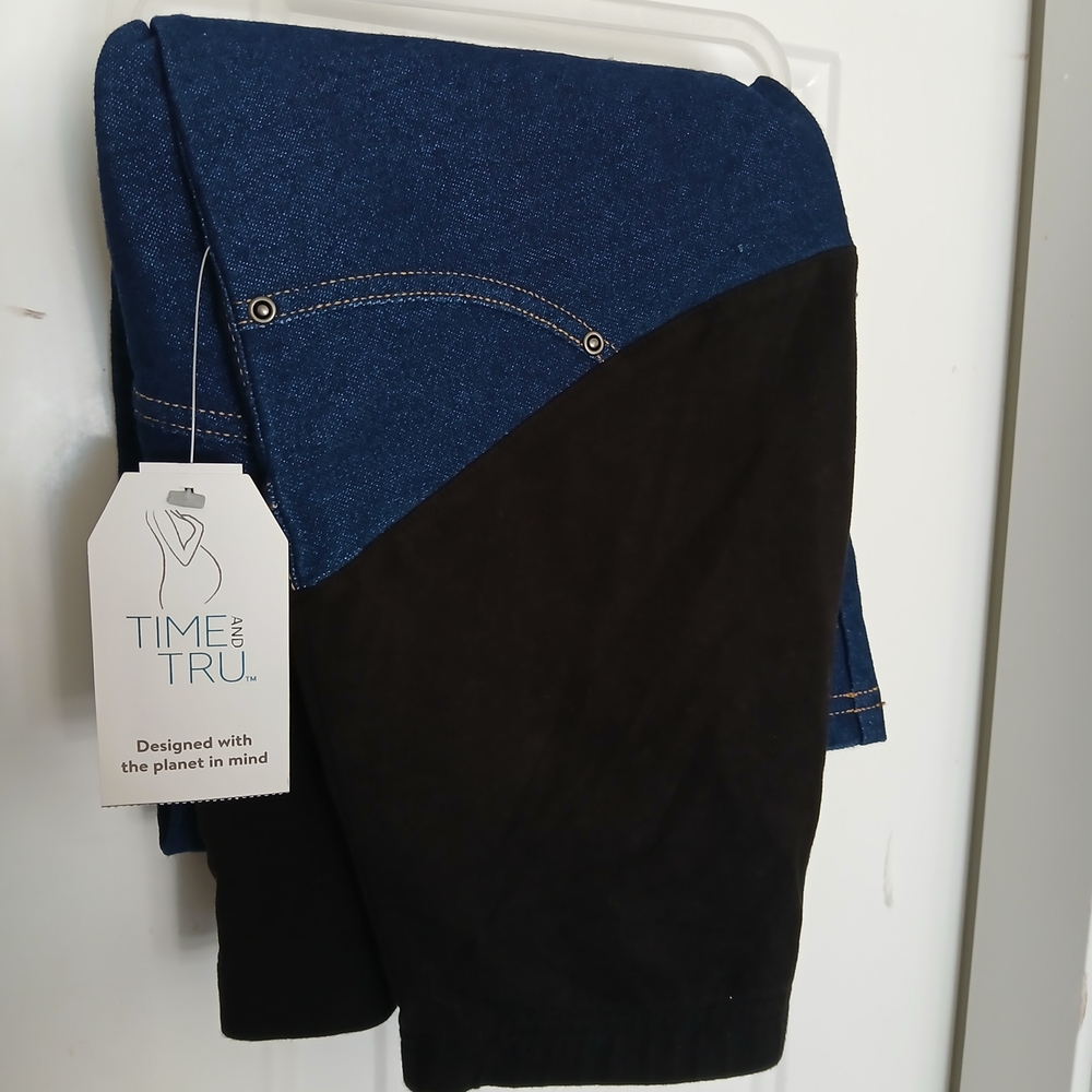 Maternity Time and Tru Dual-Tone Blue and Black Jeggings Size SMALL